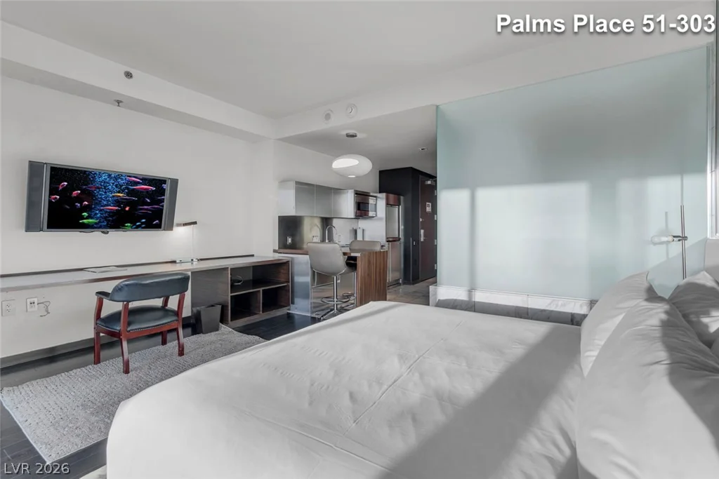 4381 Flamingo, Las Vegas, NV 89103