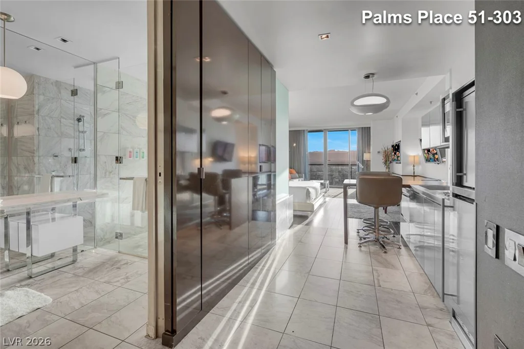 4381 Flamingo, Las Vegas, NV 89103