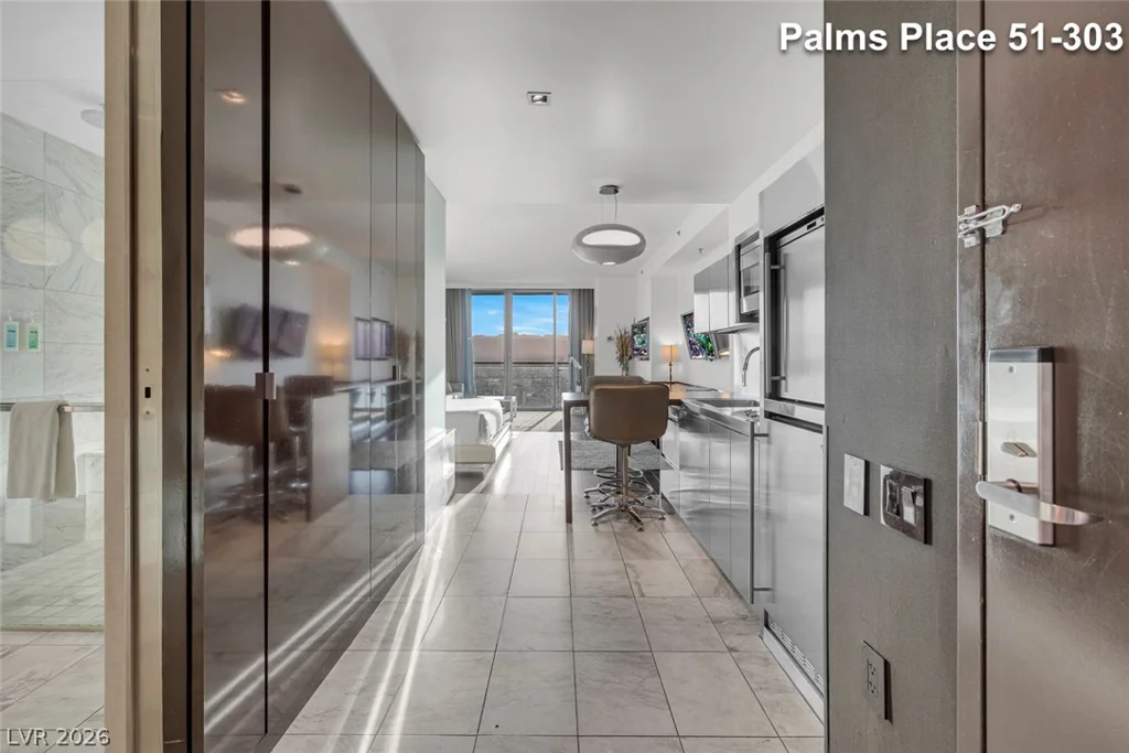 4381 Flamingo, Las Vegas, NV 89103