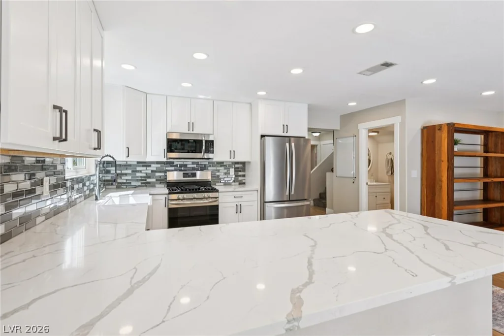 2023 Waverly, Henderson, NV 89014