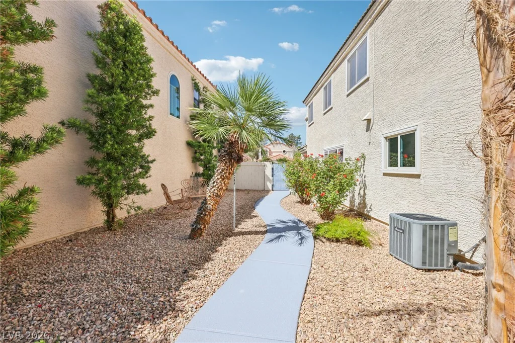 2023 Waverly, Henderson, NV 89014
