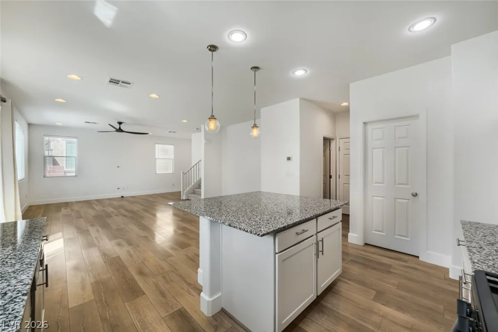 5849 Country Lake, North Las Vegas, NV 89081