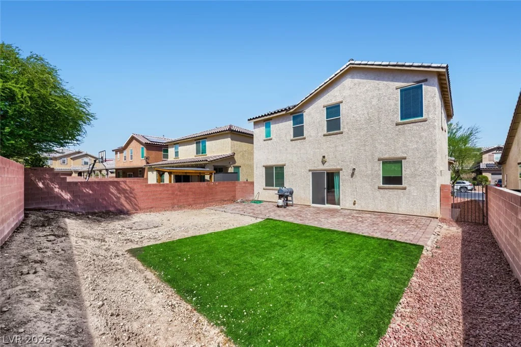 5849 Country Lake, North Las Vegas, NV 89081