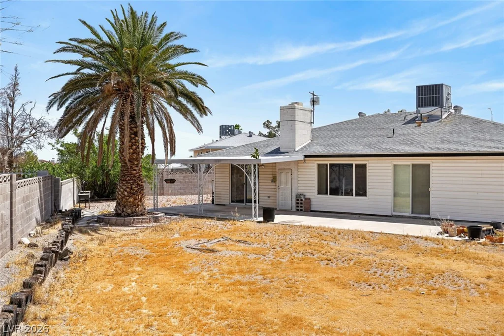 816 Peacock, Las Vegas, NV 89145