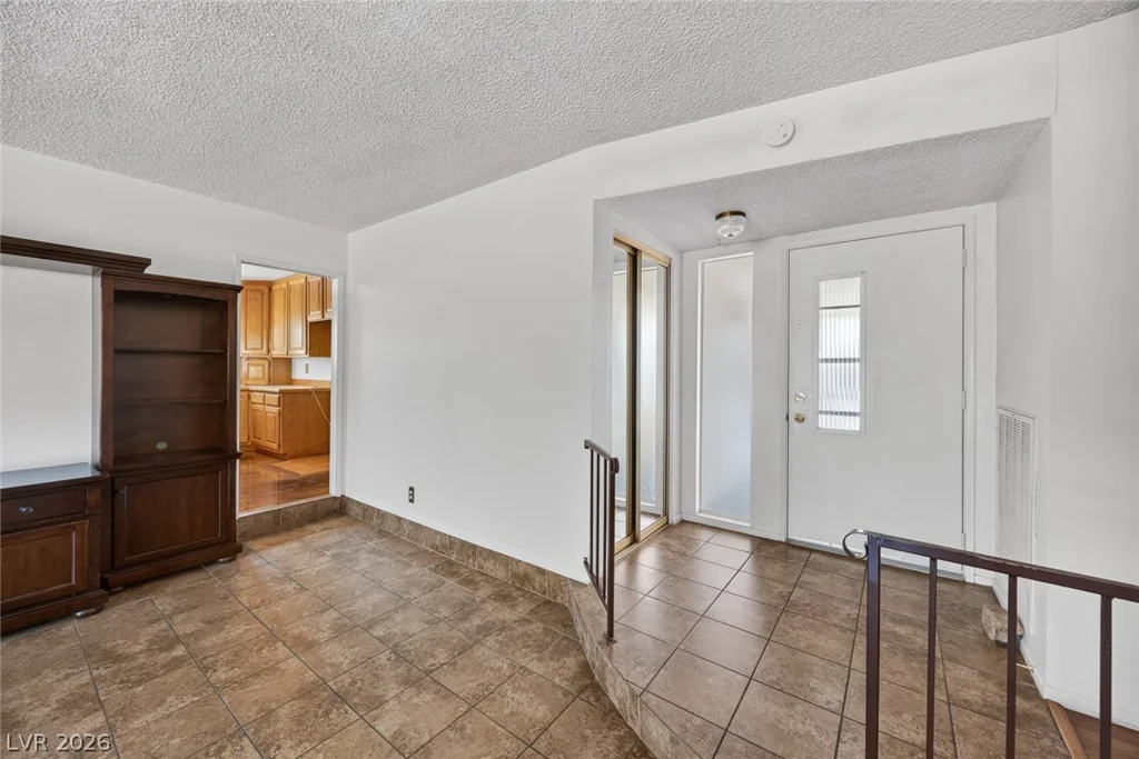 816 Peacock, Las Vegas, NV 89145