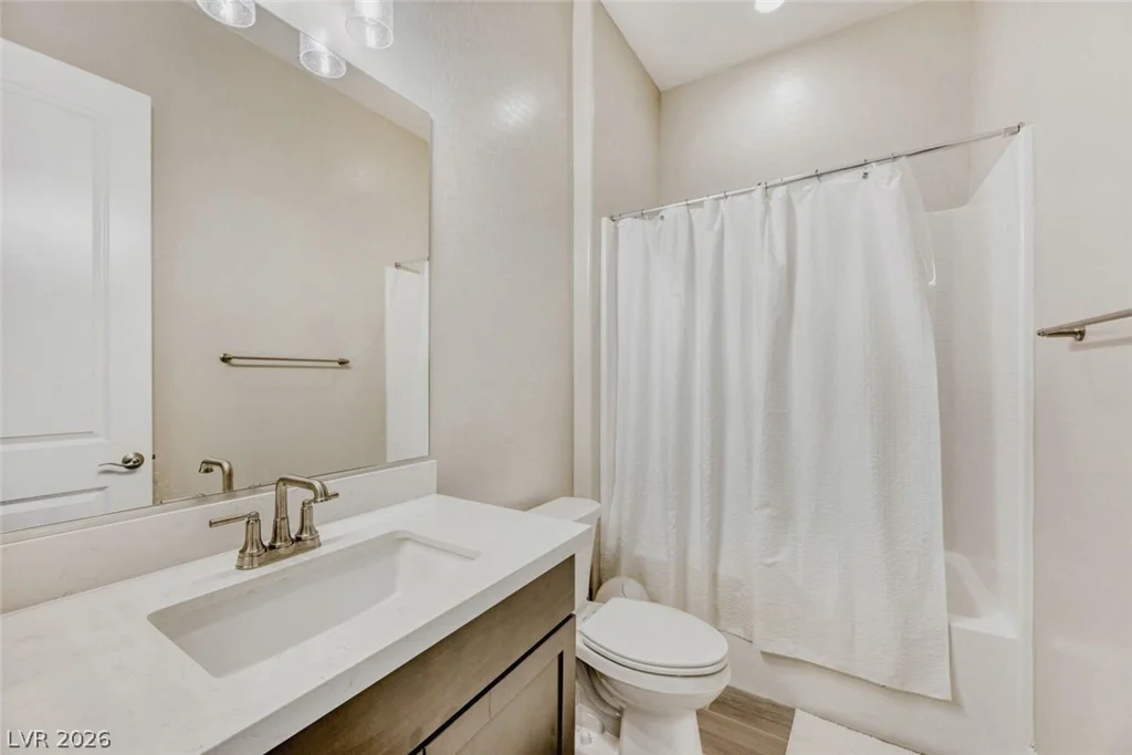 3877 Haleh, Las Vegas, NV 89141