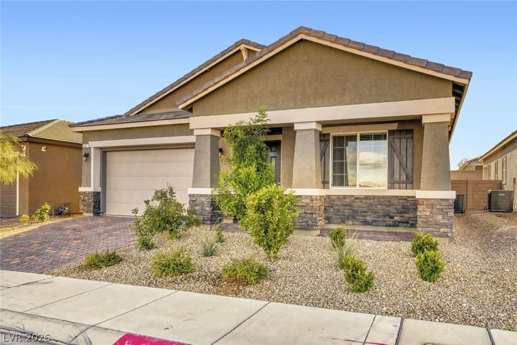3877 Haleh, Las Vegas, NV 89141