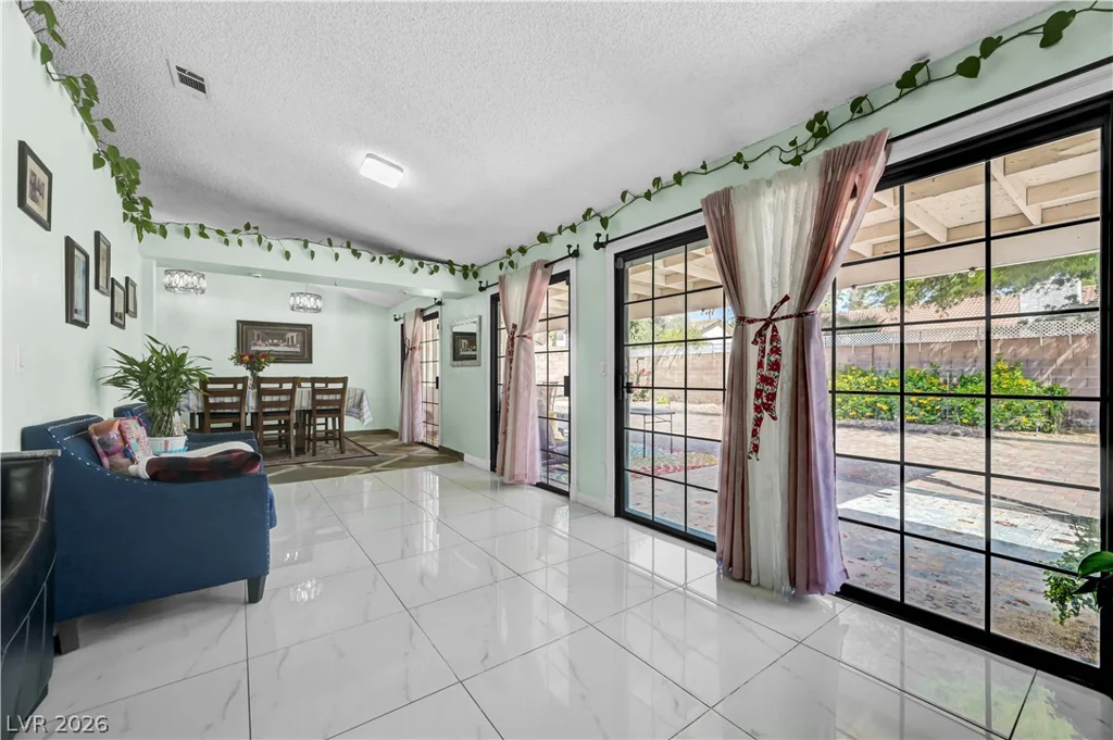 3222 Oquendo, Las Vegas, NV 89120