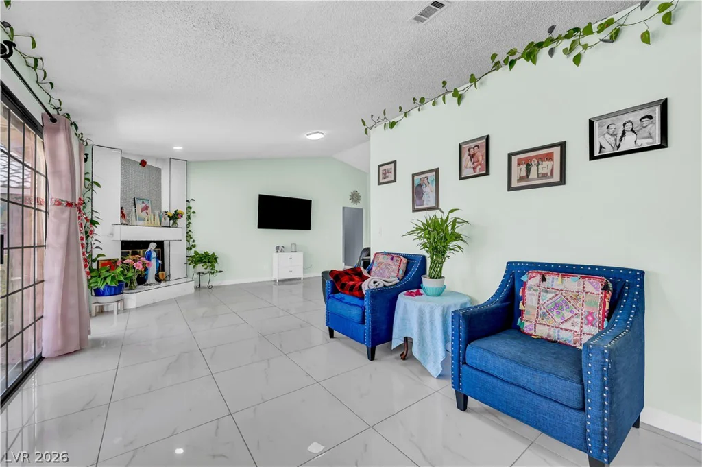 3222 Oquendo, Las Vegas, NV 89120