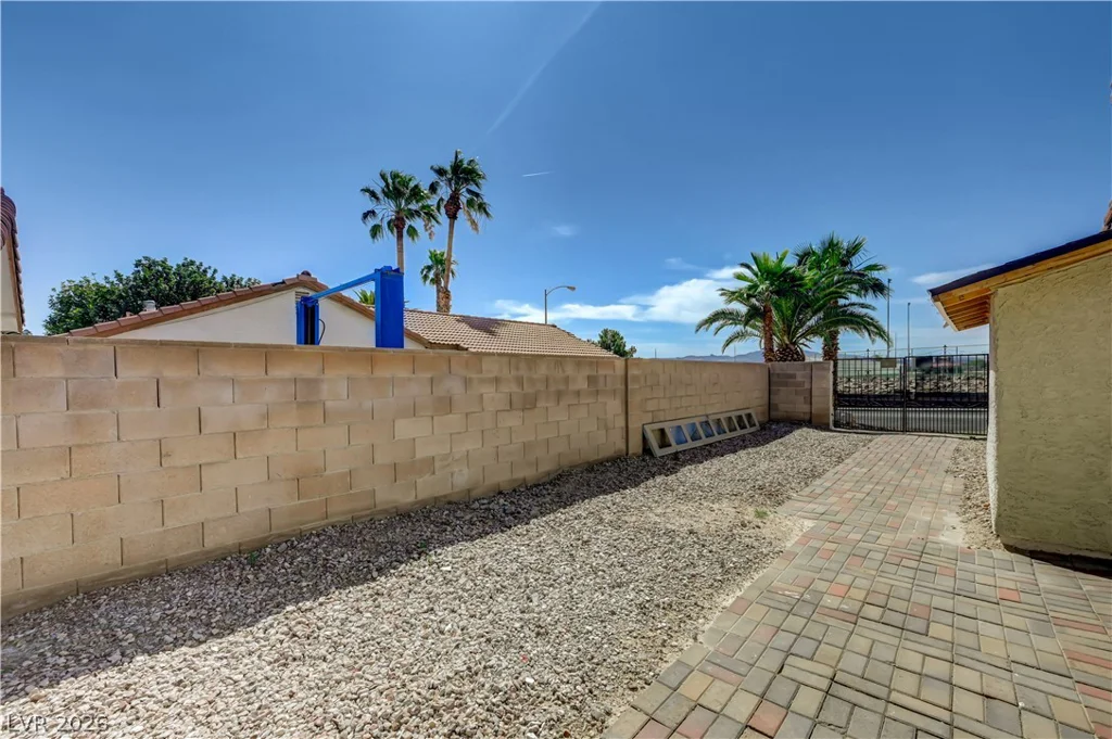 3222 Oquendo, Las Vegas, NV 89120