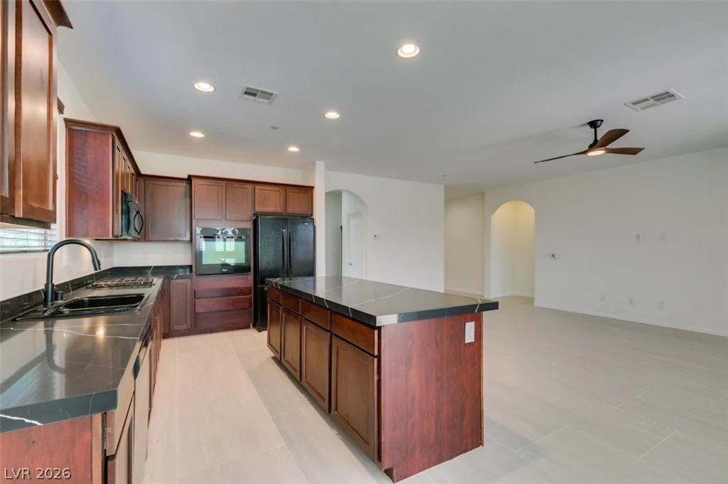 597 Via Paladini, Henderson, NV 89011