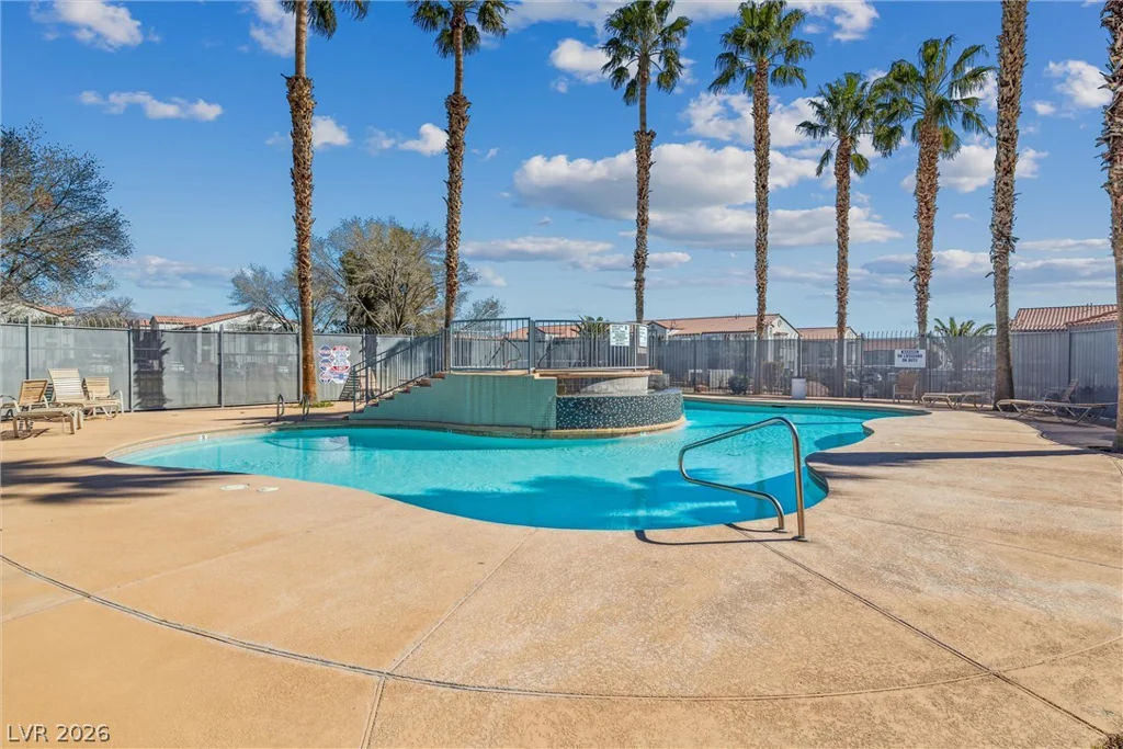 3318 Decatur, Las Vegas, NV 89130