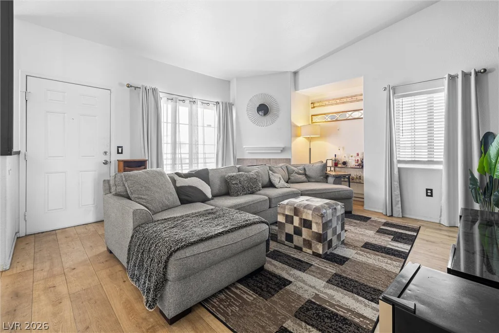 3318 Decatur, Las Vegas, NV 89130