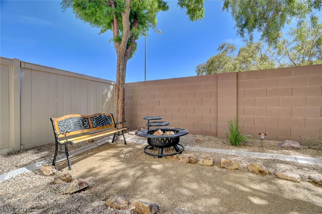 8645 Pitch Fork, Las Vegas, NV 89143