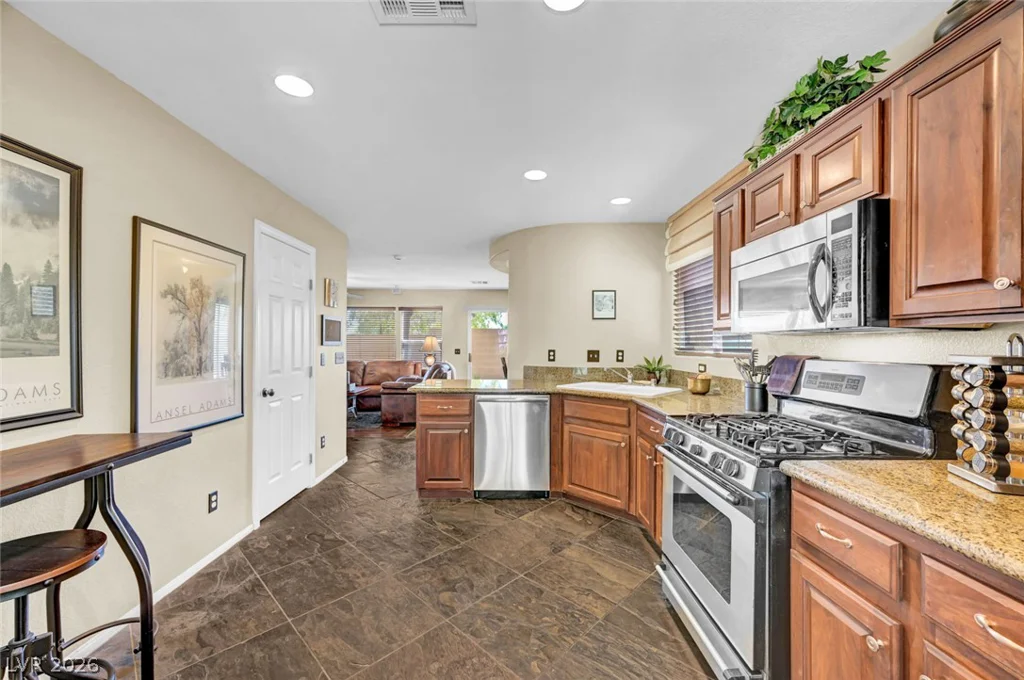 8645 Pitch Fork, Las Vegas, NV 89143