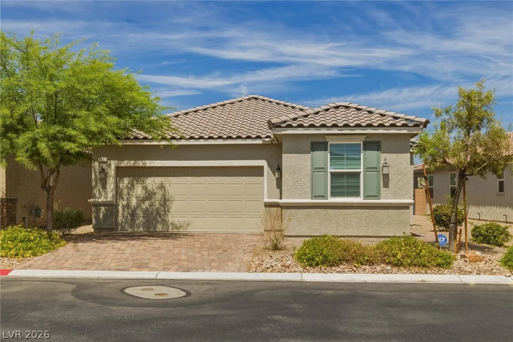 5827 Casa Branca, Las Vegas, NV 89148