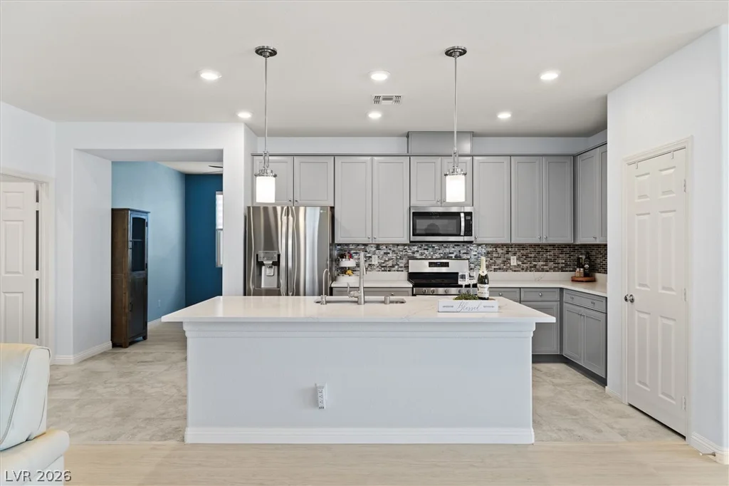 5827 Casa Branca, Las Vegas, NV 89148