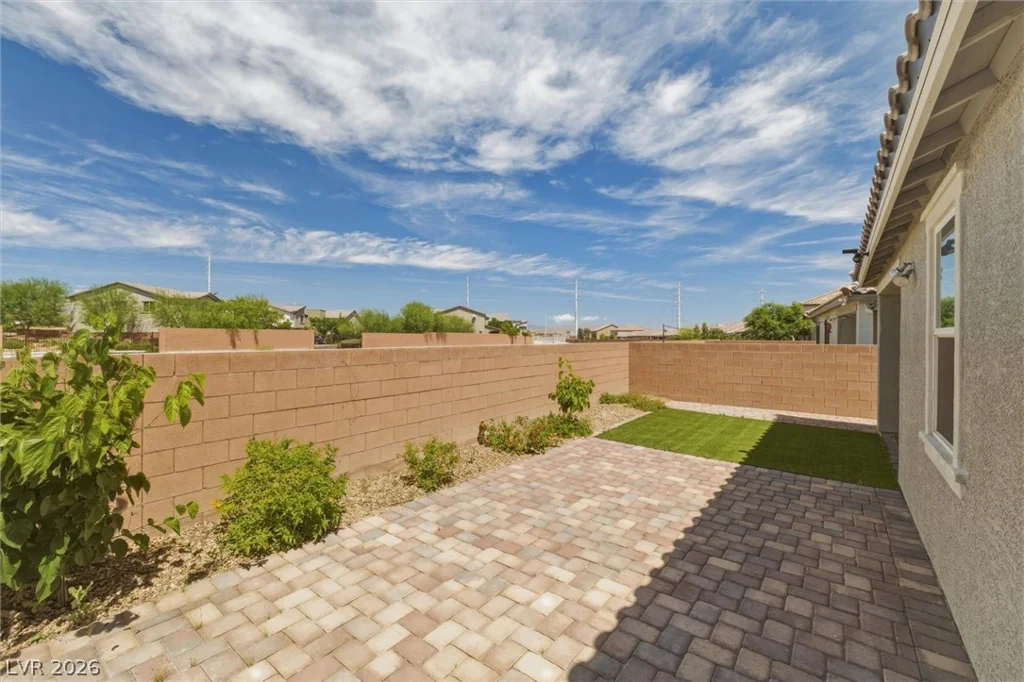 5827 Casa Branca, Las Vegas, NV 89148