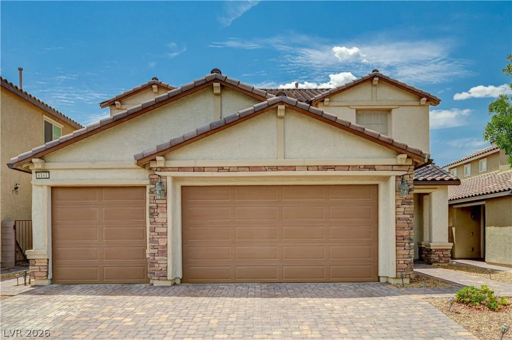 6161 Andover Wood, Las Vegas, NV 89113