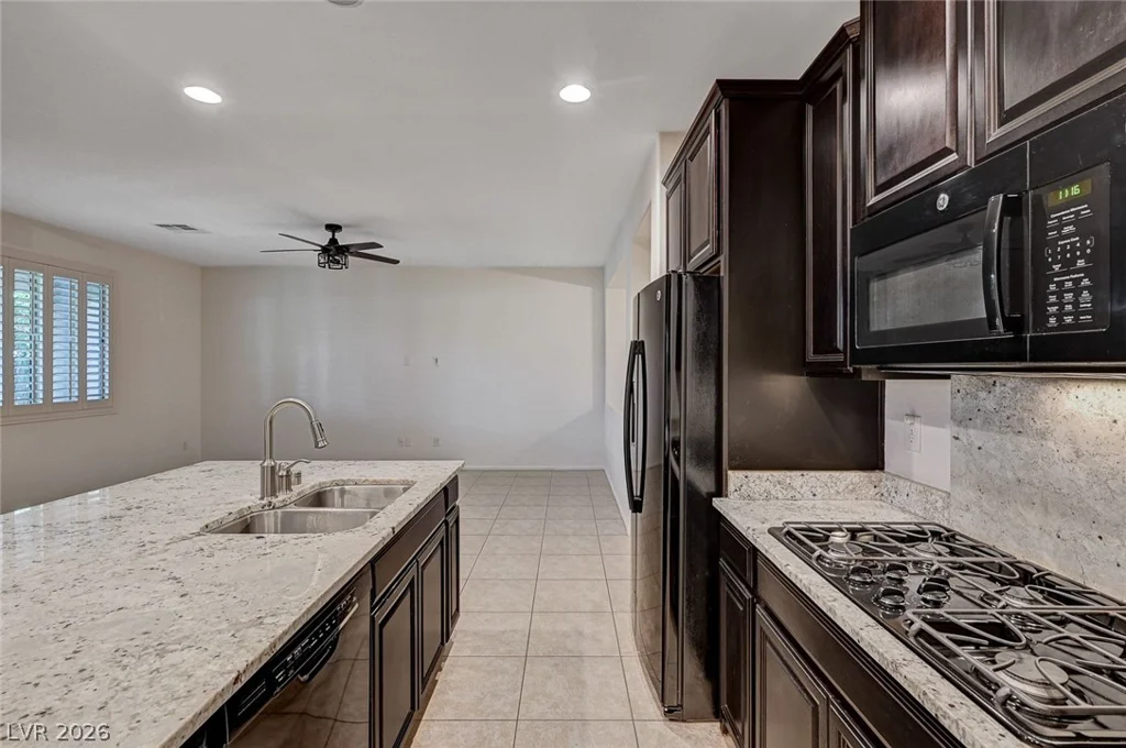 6161 Andover Wood, Las Vegas, NV 89113