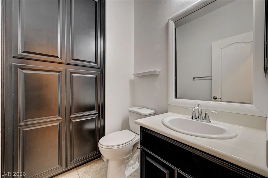 6161 Andover Wood, Las Vegas, NV 89113