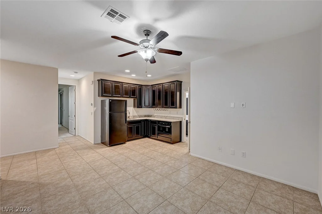 6161 Andover Wood, Las Vegas, NV 89113