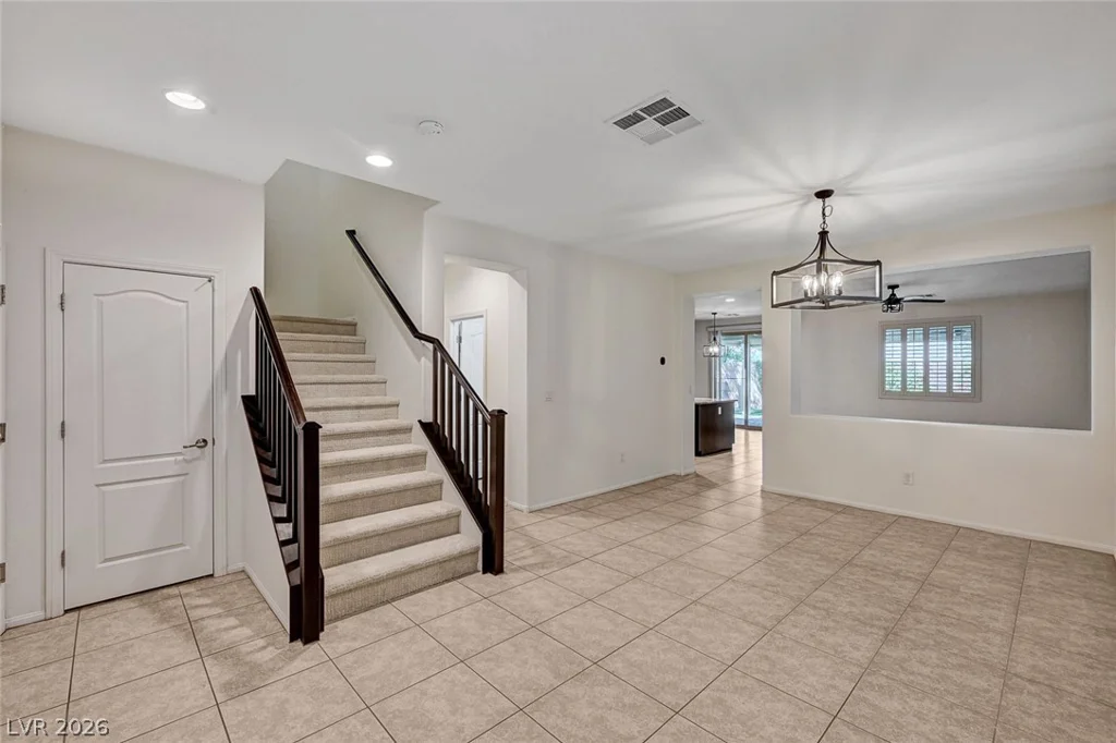 6161 Andover Wood, Las Vegas, NV 89113