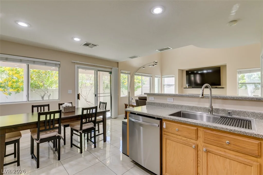 3868 Badgerbrook, Las Vegas, NV 89129
