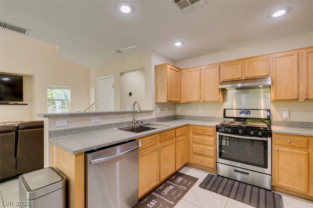 3868 Badgerbrook, Las Vegas, NV 89129