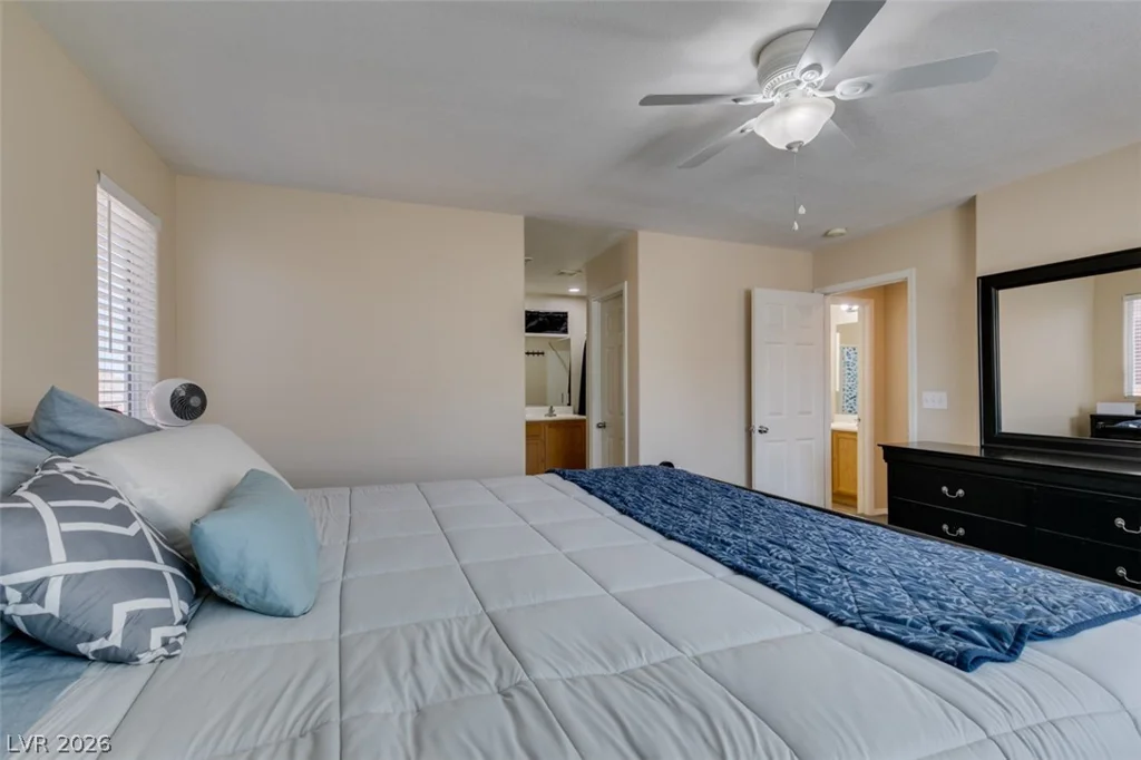 3868 Badgerbrook, Las Vegas, NV 89129