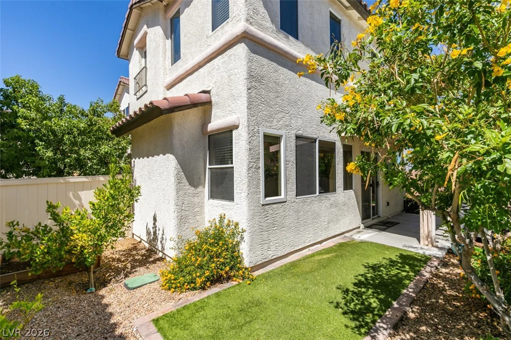 3868 Badgerbrook, Las Vegas, NV 89129