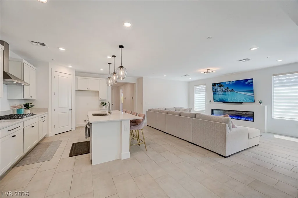 6491 Tavolara, Las Vegas, NV 89166