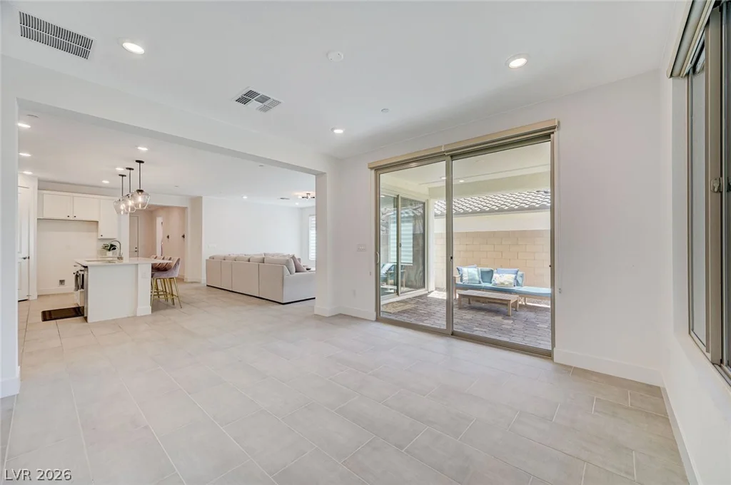6491 Tavolara, Las Vegas, NV 89166