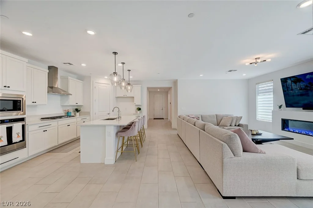 6491 Tavolara, Las Vegas, NV 89166