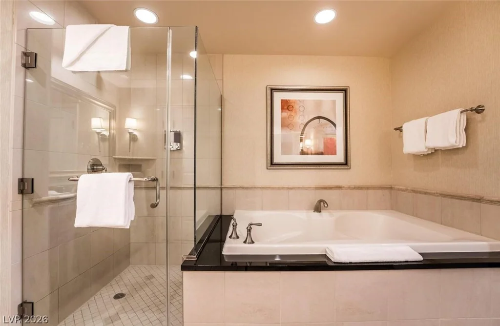 135 Harmon, Las Vegas, NV 89109