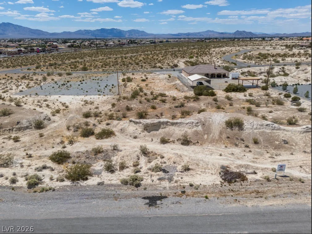 2500 Zuni, Pahrump, NV 89048