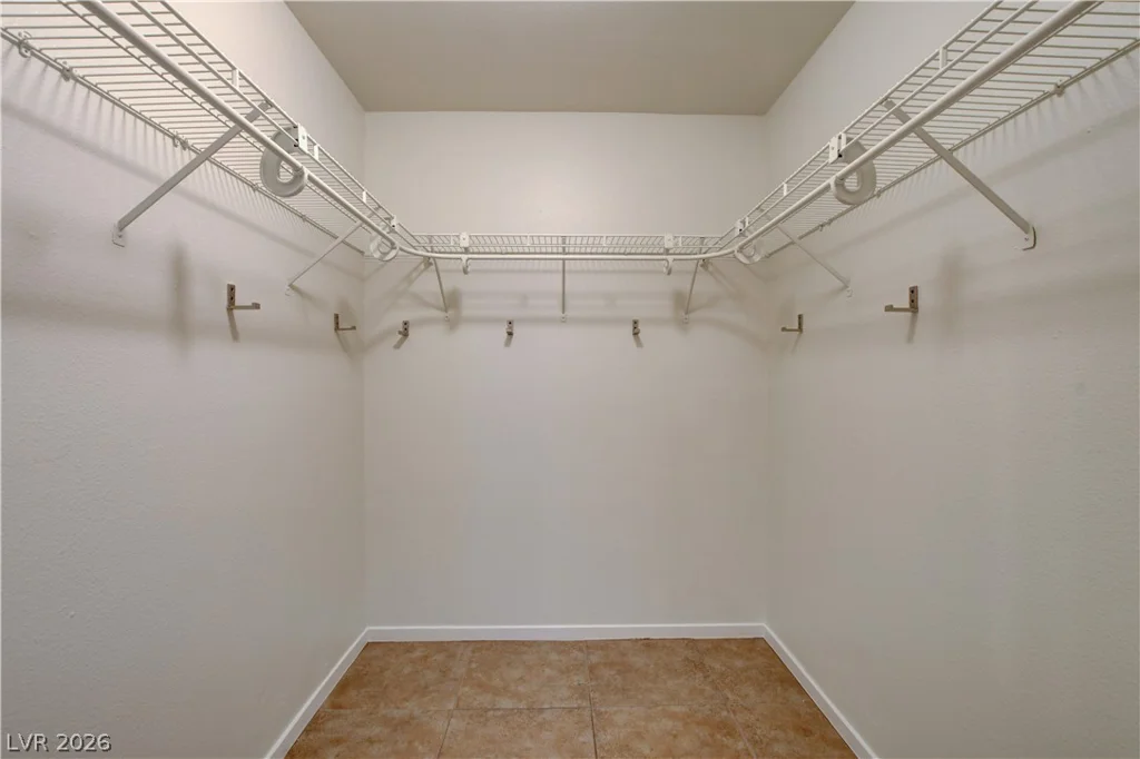 5710 Tropicana, Las Vegas, NV 89122