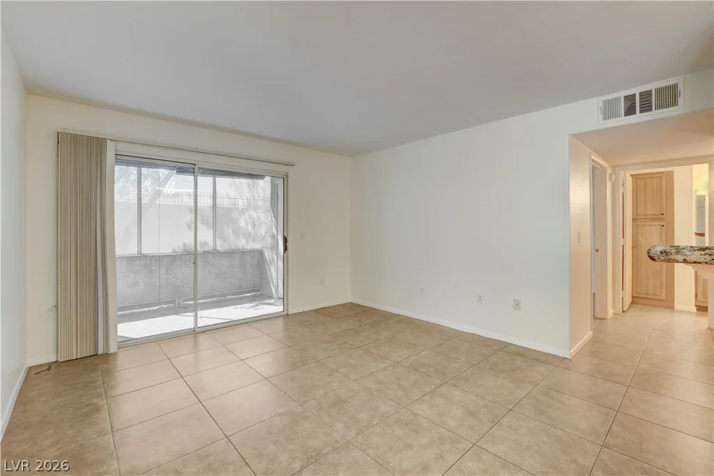 5710 Tropicana, Las Vegas, NV 89122