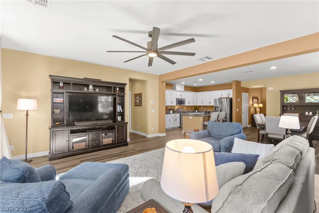 7843 Torreys Peak, Las Vegas, NV 89166