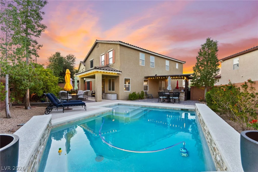 7843 Torreys Peak, Las Vegas, NV 89166