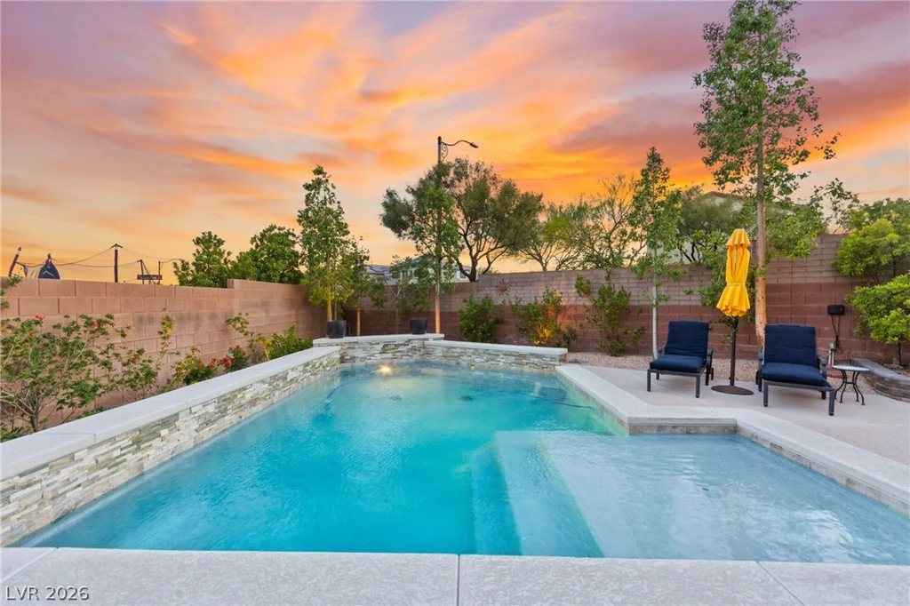 7843 Torreys Peak, Las Vegas, NV 89166