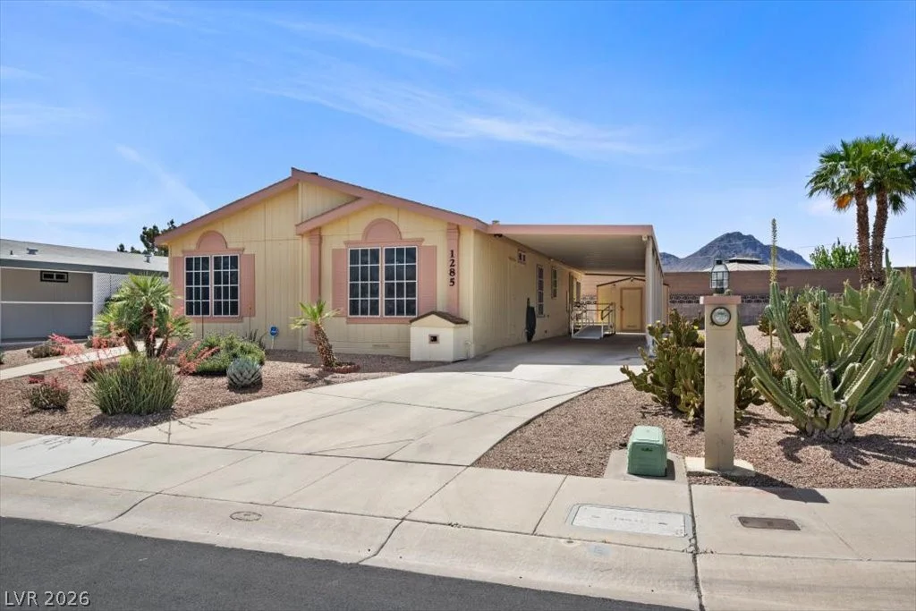 1285 Brenalee, Henderson, NV 89002