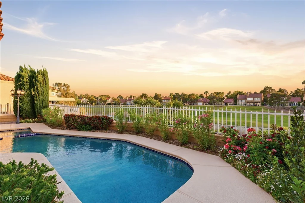 7943 Harbour Towne, Las Vegas, NV 89113