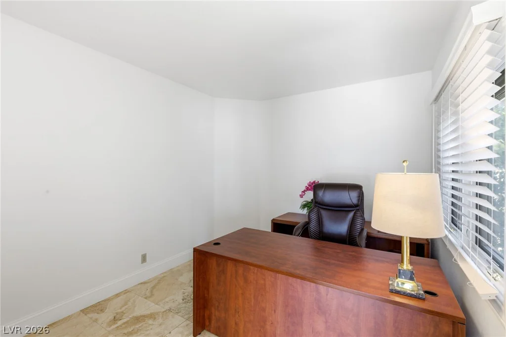 7943 Harbour Towne, Las Vegas, NV 89113