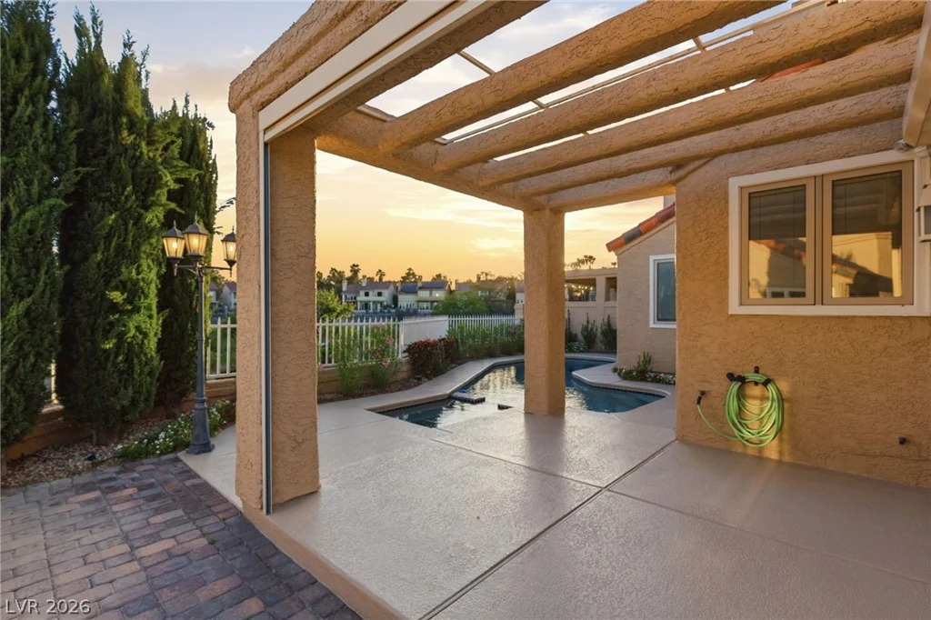 7943 Harbour Towne, Las Vegas, NV 89113