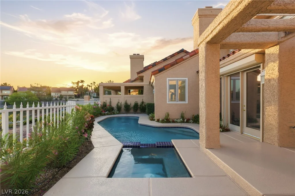 7943 Harbour Towne, Las Vegas, NV 89113