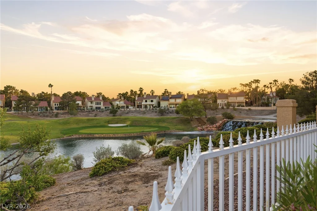 7943 Harbour Towne, Las Vegas, NV 89113