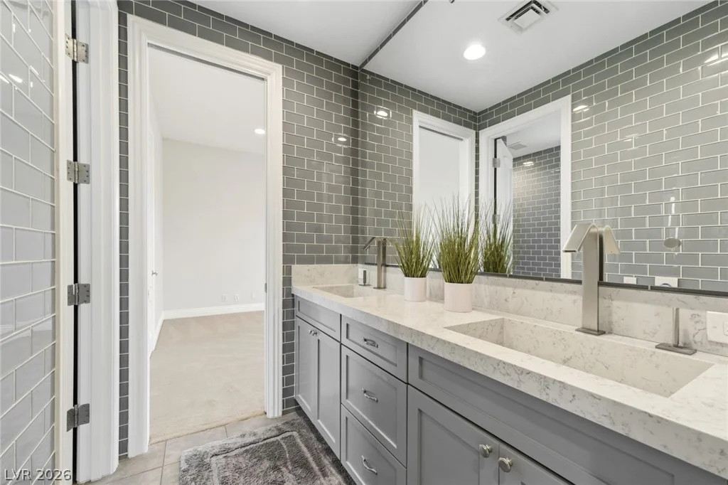 9504 Balatta Canyon, Las Vegas, NV 89144