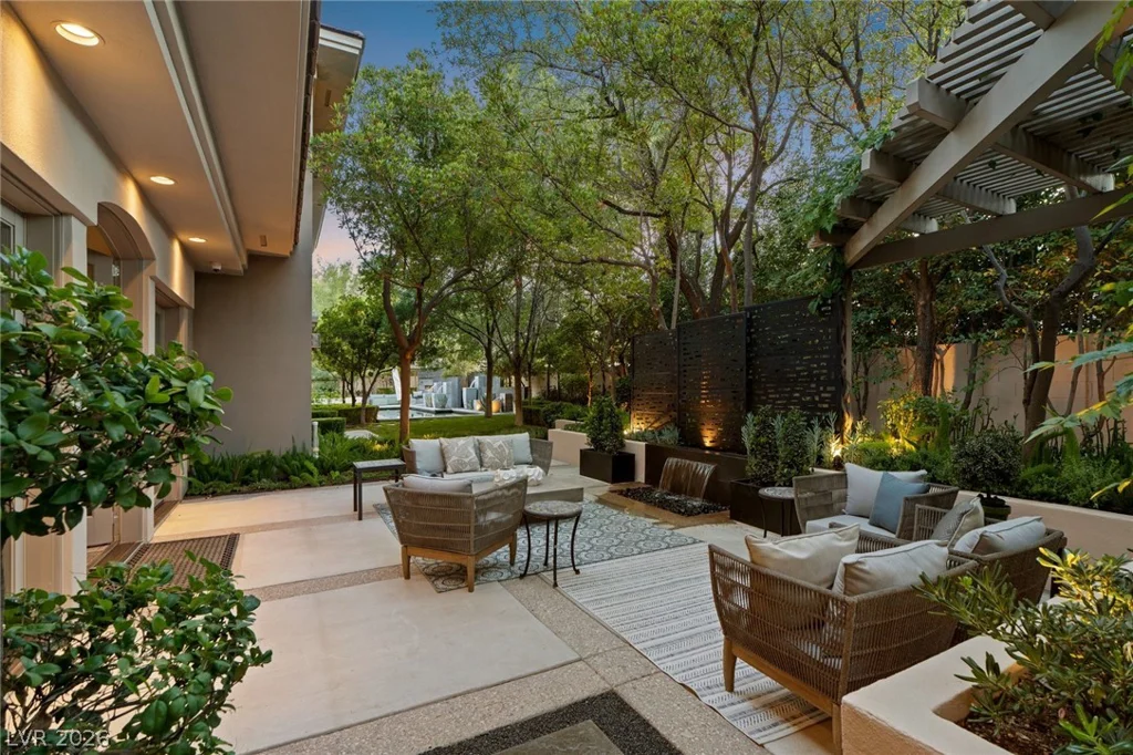 9504 Balatta Canyon, Las Vegas, NV 89144