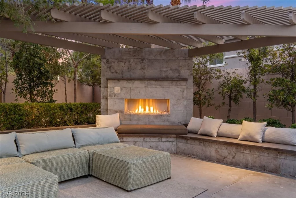 9504 Balatta Canyon, Las Vegas, NV 89144